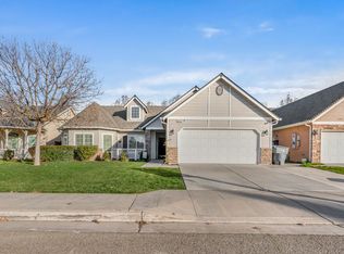 3036 N Clover Ave, Fresno, CA