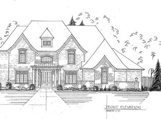 9 Stirrup Cup Dr, Cincinnati, OH 45242