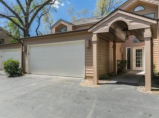 735 E Post Rd SE APT 3, Cedar Rapids, IA 52403