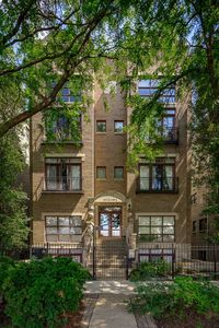 1343 N Mohawk St #3N, Chicago, IL, 60610