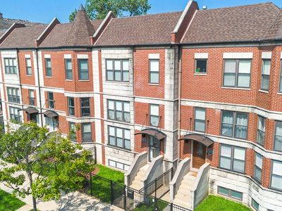 3993 S Drexel Blvd, Chicago, IL, 60615