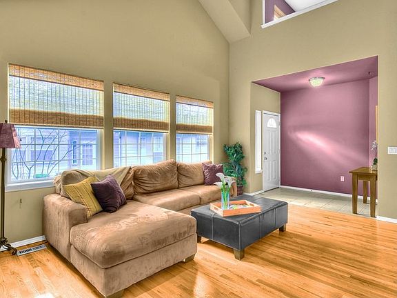 3rd image of 13114 127th Street Ct E