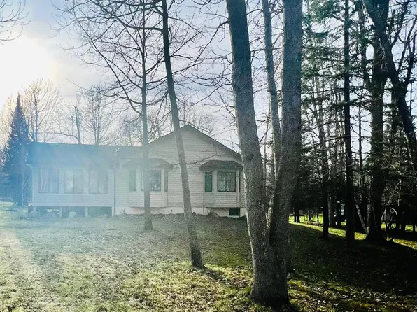 10084 65th Ave NW, Walker, MN 56484