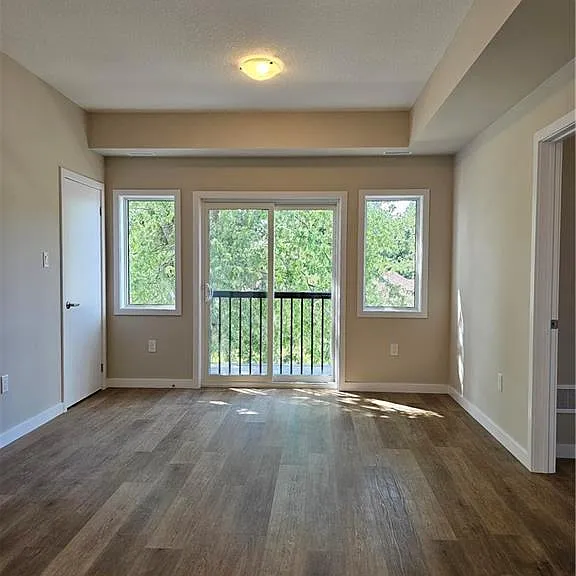 721 Dolph St N #2 — Photo 4