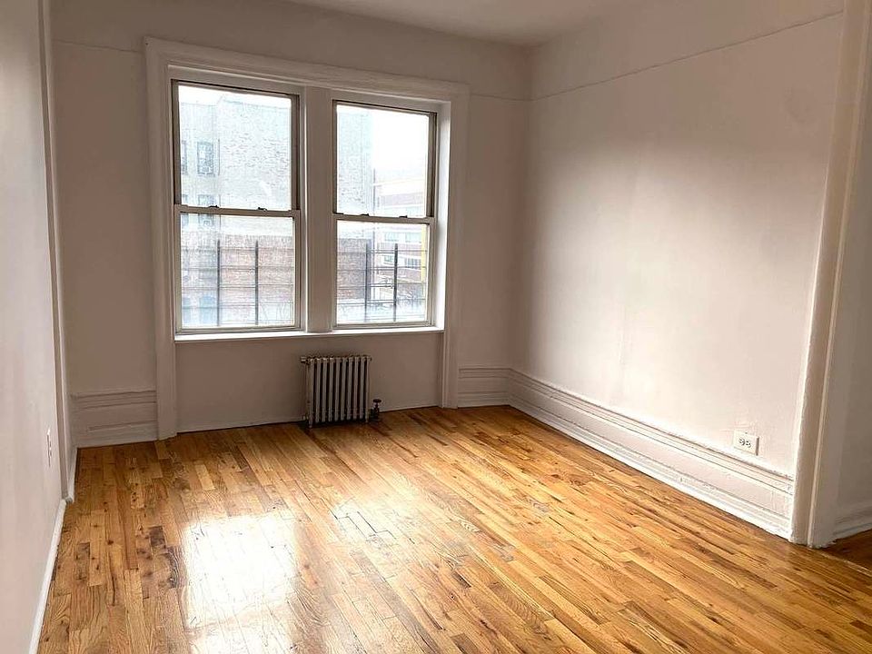 1st image of 50 Vermilyea Ave #405