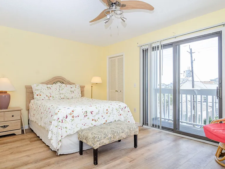 704 Carolina Beach Ave N #21C — Photo 16