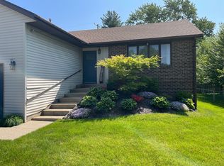 520 Wilson Ave NW, Grand Rapids, MI 49534