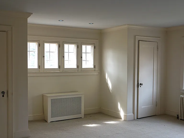 10 Bon Air Ave — Photo 15