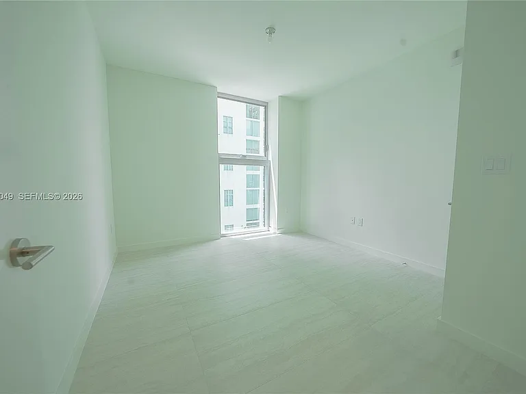 77 SE 5th St #1607 — Photo 10