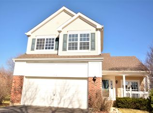 7713 Waterfall Ct, Gurnee, IL 60031