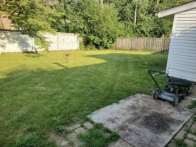 1420 Holly Hill Dr — Photo 7