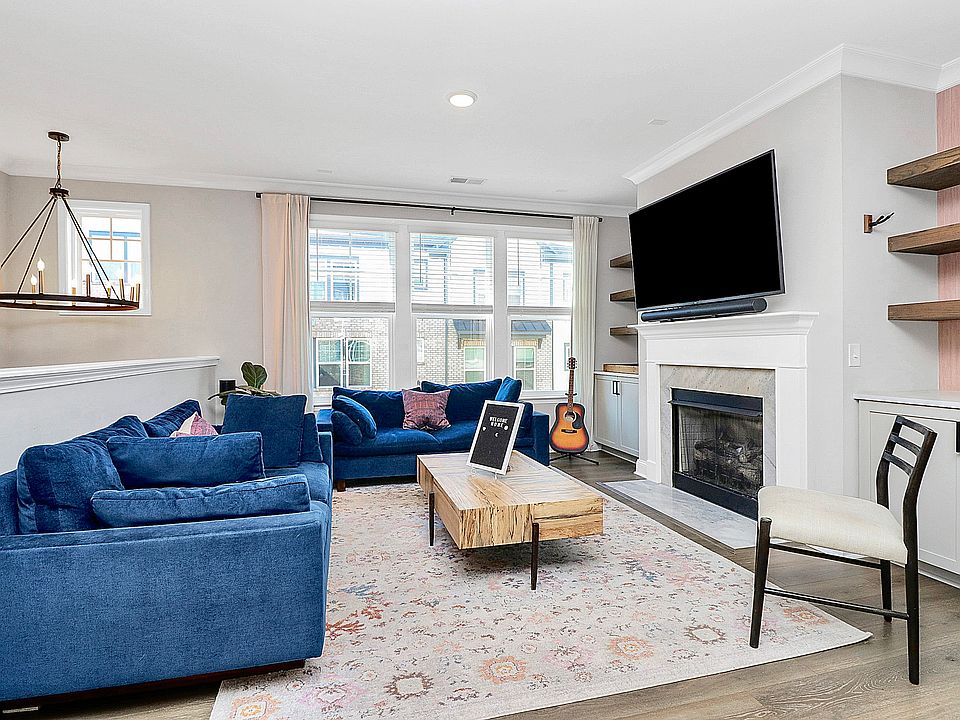 Living area on 2nd floor