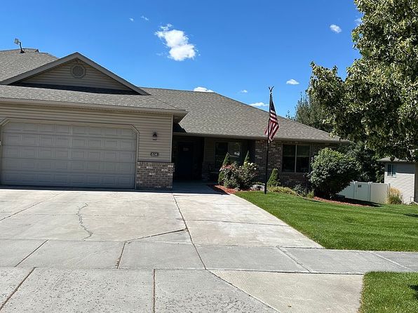 614 Eaglewood Dr