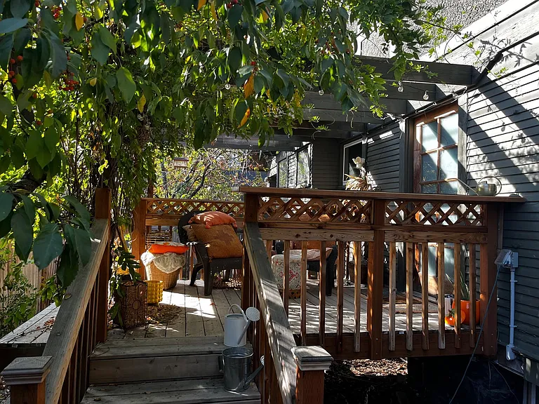 907 S Adams St #D — Photo 8