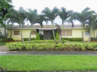 9102 SW 69th St, Miami, FL 33173