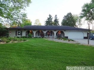 8509 Riverview Ln, Minneapolis, MN 55444