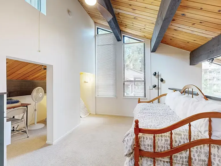 1001 Commonwealth Dr — Photo 11