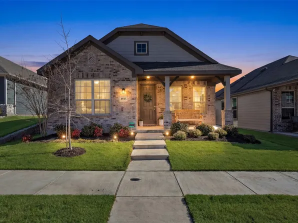 2933 Dixondale Dr, Fort Worth, TX 76108