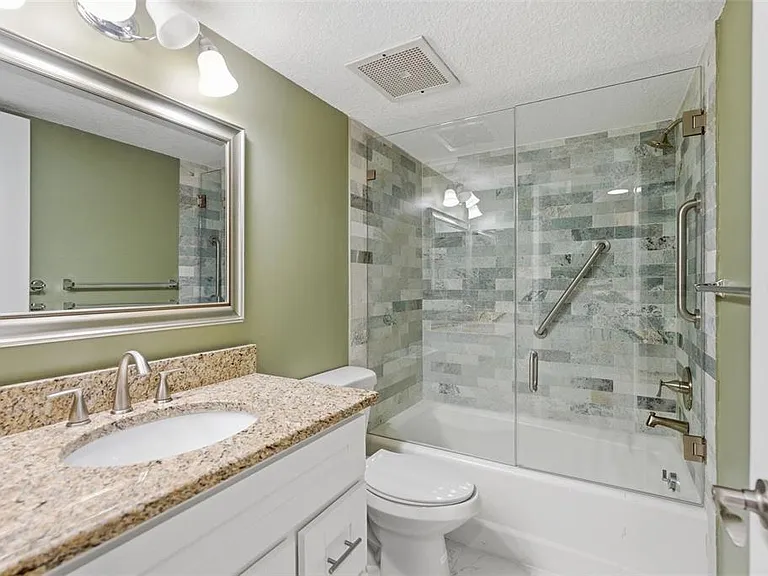 2413 Bayshore Blvd #1004 — Photo 42