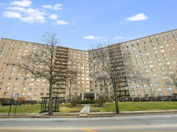 6833 N Kedzie Ave APT 1006, Chicago, IL 60645