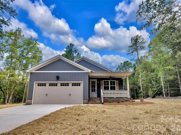 800 Busters Landing Rd, Fort Lawn, SC 29714