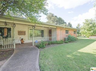 410 Downing St, Belton, TX 76513