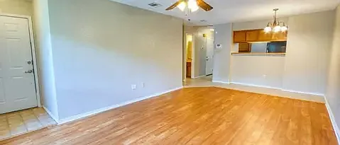 2402 Summer Place Dr — Photo 4