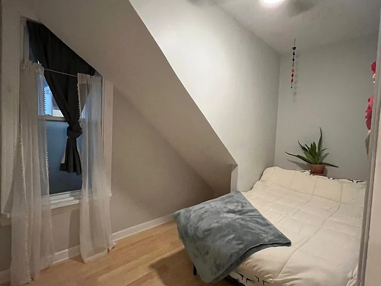 2826 N Sawyer Ave #1 — Photo 6