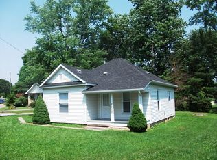 2207 S Rockport Rd, Bloomington, IN 47403