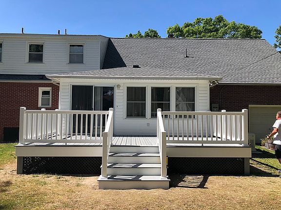 Trex deck - Summer 2021