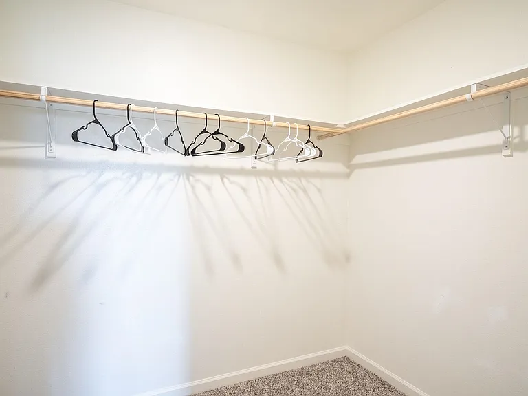 2234 S Savannah Lakes Dr — Photo 16