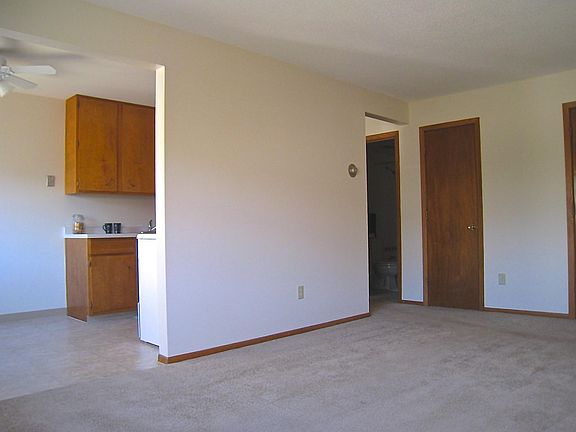 5th image of 1517 Saint Paul Ave #1616479