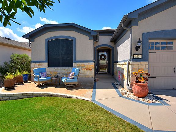 3rd image of 213 Bear Creek Ln