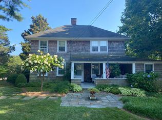 485 Main St, Westhampton Beach, NY 11978