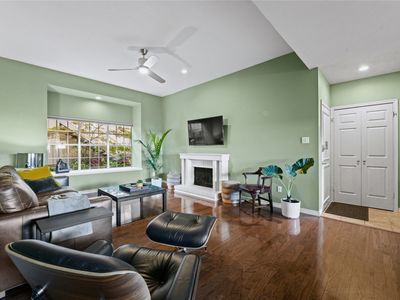 10416 High Hollows Dr APT 132, Dallas, TX, 75230