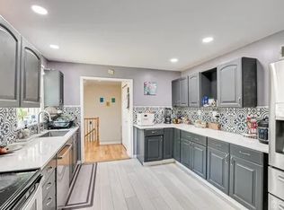 25 Stephenville Pkwy, Edison, NJ 08820