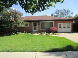 1331 Anthony Rd, Wheeling, IL 60090