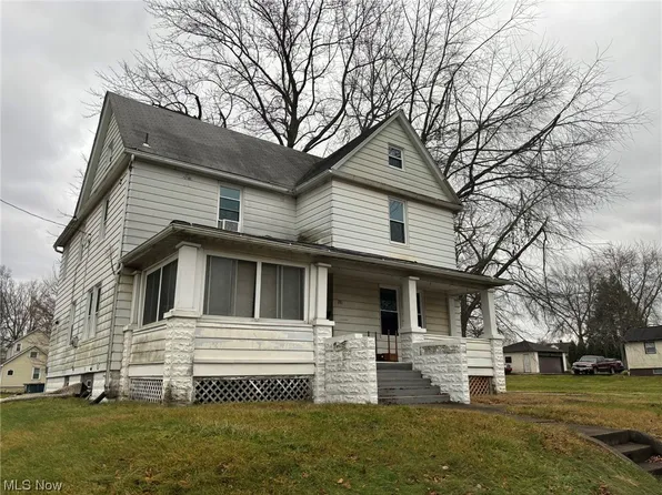 783 Taylor St, Hubbard, OH 44425