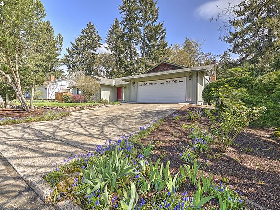 4th image of 2401 SE 139th Ave