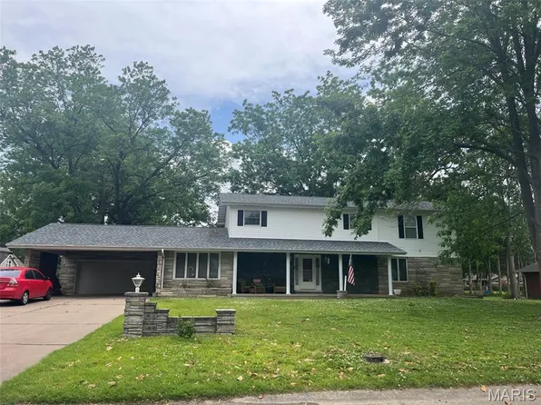 614 Hubbard Dr, Chaffee, MO 63740