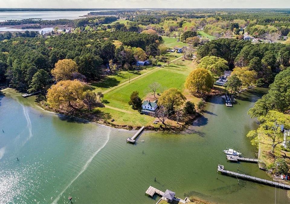 261 Duck Cove Ln, Mobjack, VA 23056 MLS 10523606 Zillow