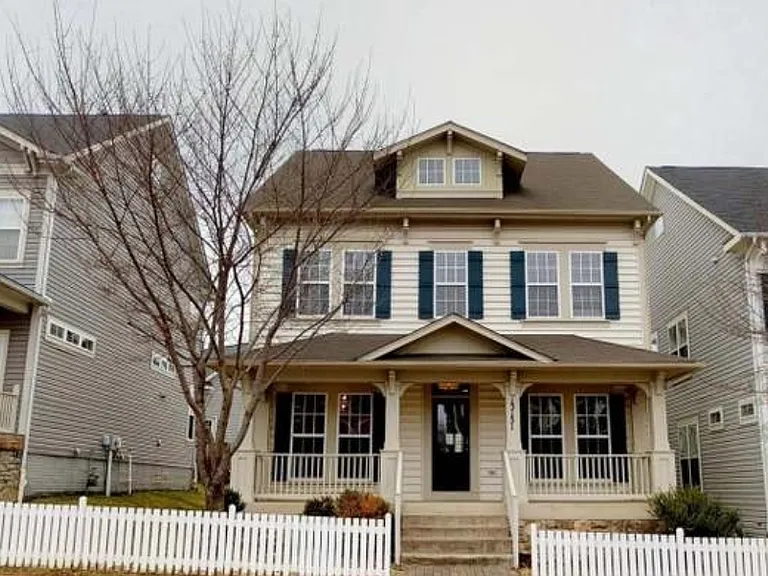 13131 Clarksburg Square Rd — Photo 30
