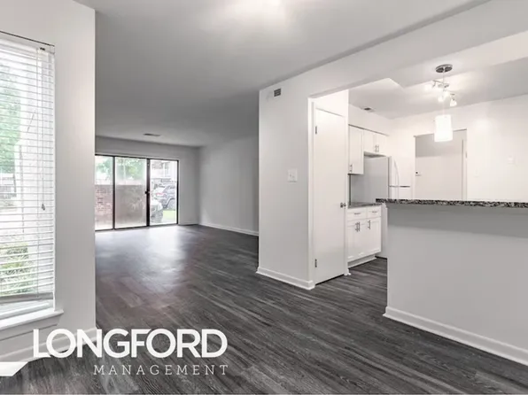 Sonoma Woods Apartments