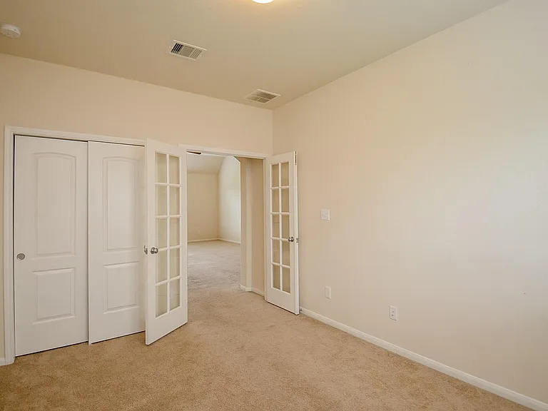2227 Leonetti Ln — Photo 24