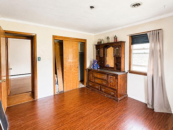 5th image of 2295 W 41st Ave