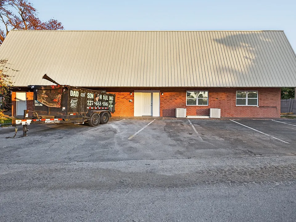 321 SE Blvd N #2