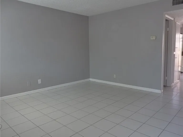 4770 Topaz St #6 — Photo 3