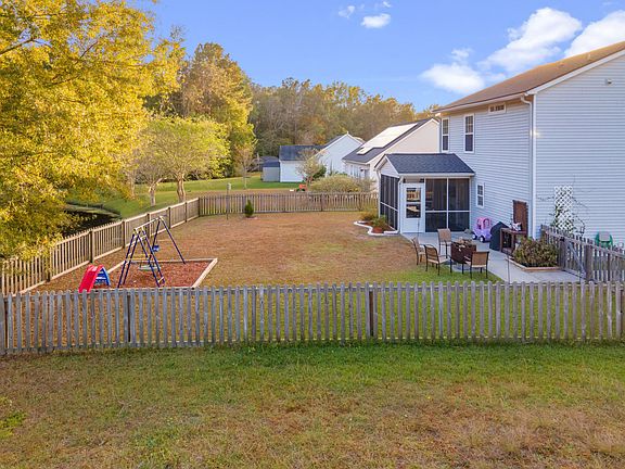 5th image of 5021 Thornton Dr