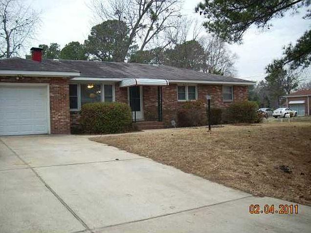 2nd image of 8 Red Barn Ct