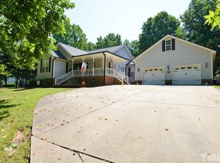 152 Redbud Dr, Clayton, NC 27520